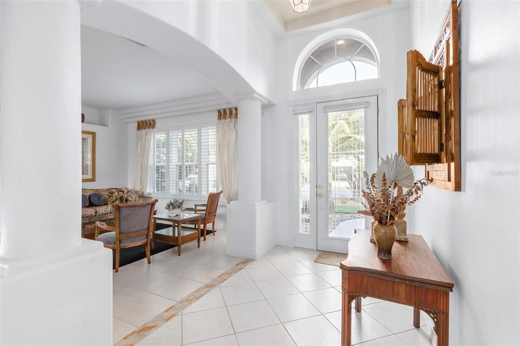 En Venta: $520,000 (3 camas, 2 baños, 2014 Pies cuadrados)