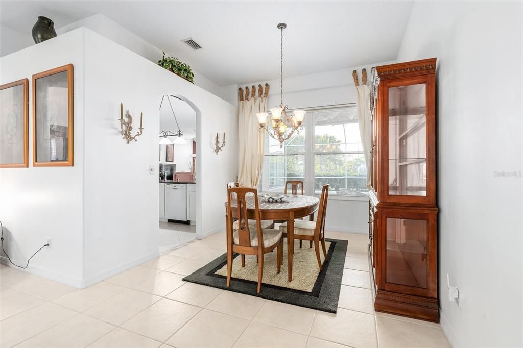 En Venta: $520,000 (3 camas, 2 baños, 2014 Pies cuadrados)