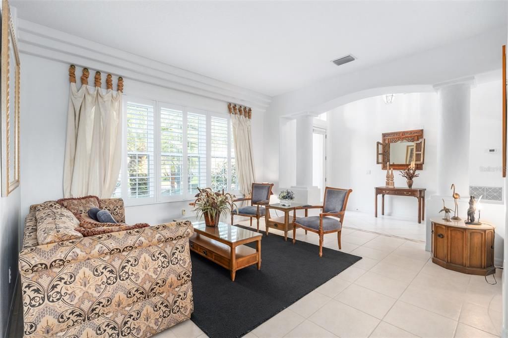 En Venta: $520,000 (3 camas, 2 baños, 2014 Pies cuadrados)