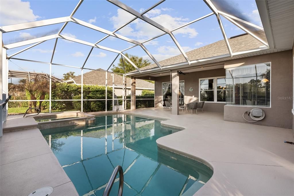 En Venta: $520,000 (3 camas, 2 baños, 2014 Pies cuadrados)