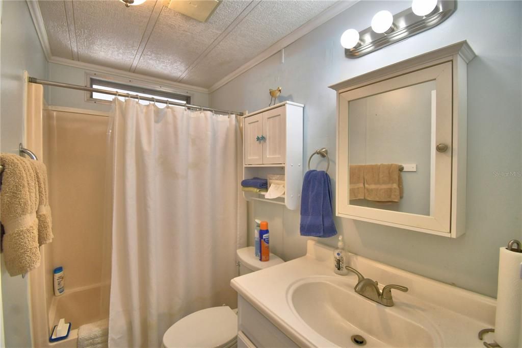 For Sale: $120,000 (2 beds, 2 baths, 1200 Square Feet)