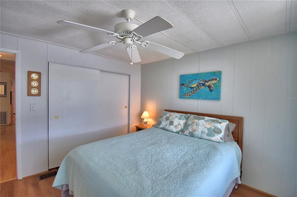 For Sale: $120,000 (2 beds, 2 baths, 1200 Square Feet)