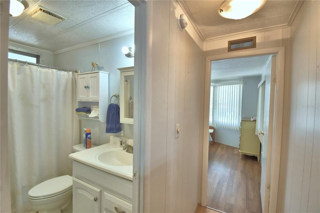 For Sale: $120,000 (2 beds, 2 baths, 1200 Square Feet)