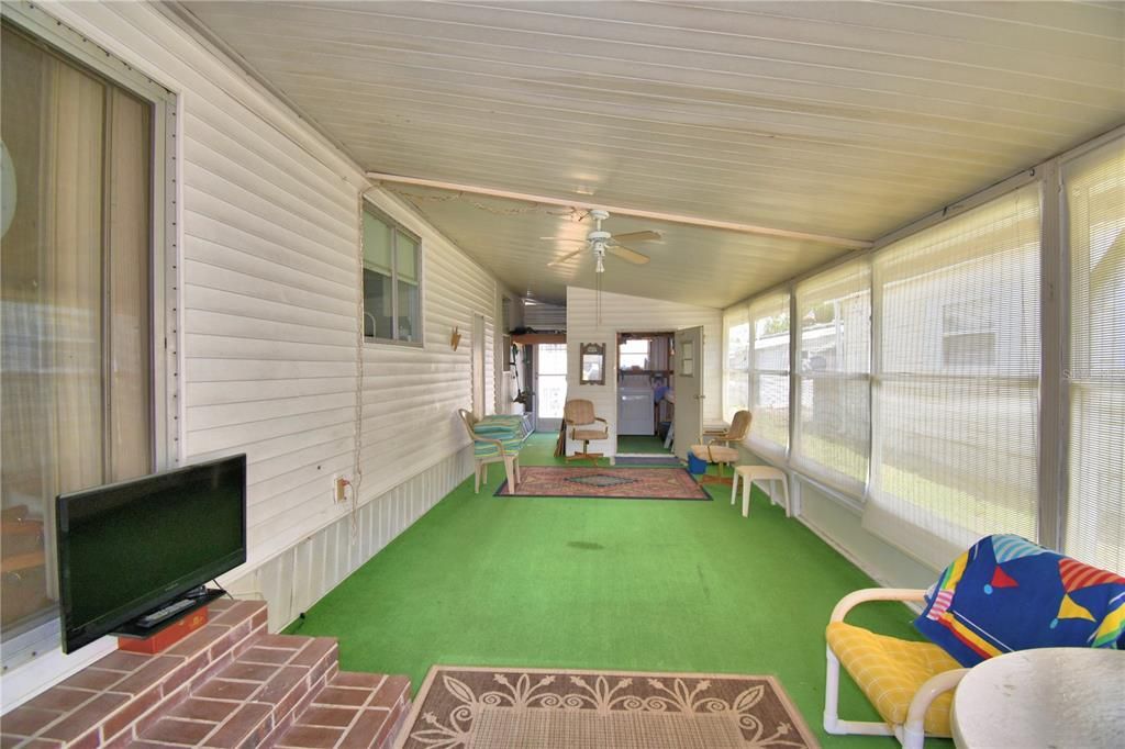 For Sale: $120,000 (2 beds, 2 baths, 1200 Square Feet)