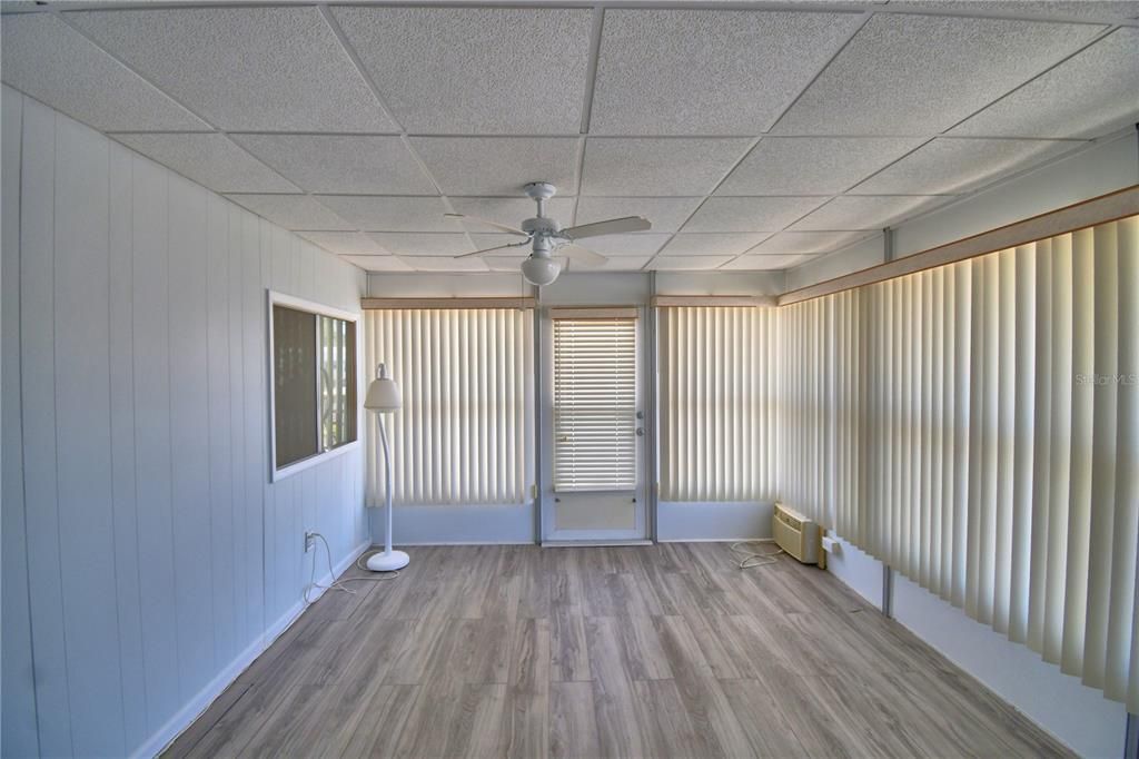 For Sale: $120,000 (2 beds, 2 baths, 1200 Square Feet)