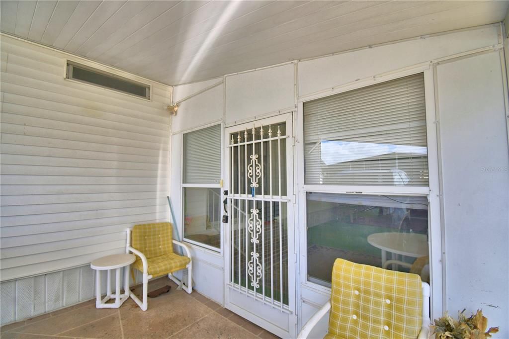 For Sale: $120,000 (2 beds, 2 baths, 1200 Square Feet)