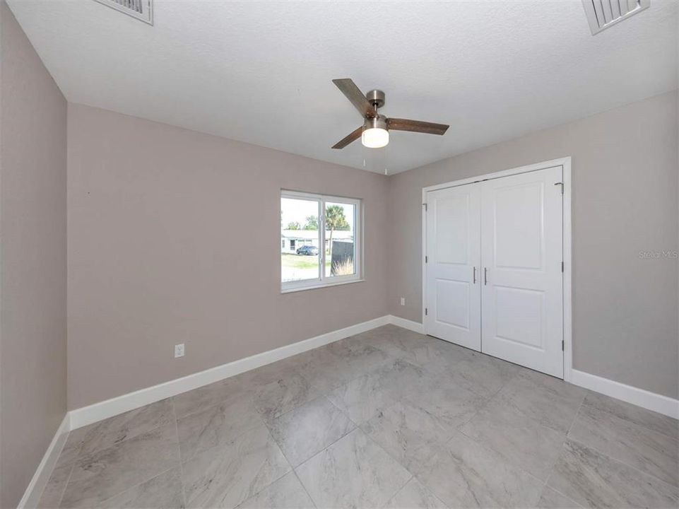 Activo con contrato: $449,000 (6 camas, 0 baños, 2526 Pies cuadrados)