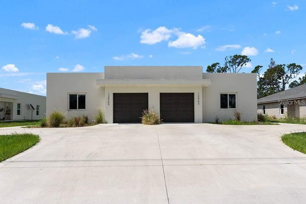 Activo con contrato: $449,000 (6 camas, 0 baños, 2526 Pies cuadrados)