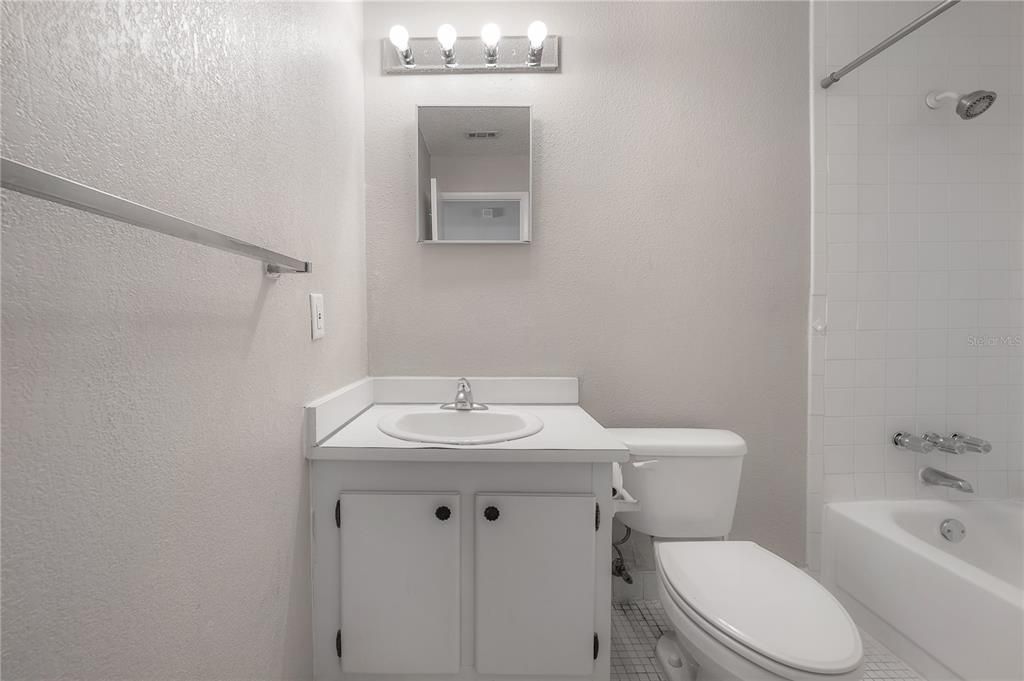 En Venta: $127,000 (2 camas, 2 baños, 1005 Pies cuadrados)