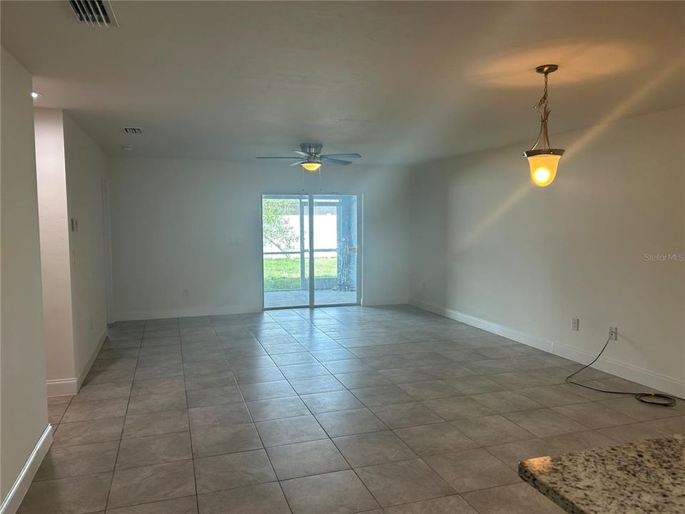 En Renta: $1,650 (3 camas, 2 baños, 1263 Pies cuadrados)