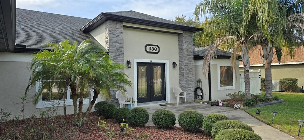 For Sale: $495,000 (3 beds, 2 baths, 2292 Square Feet)
