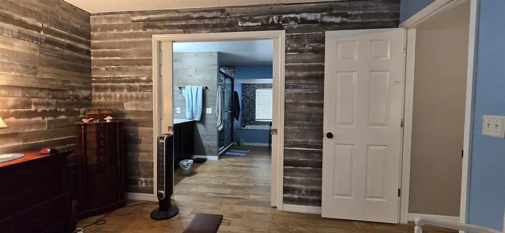 For Sale: $495,000 (3 beds, 2 baths, 2292 Square Feet)