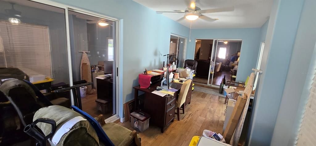 For Sale: $495,000 (3 beds, 2 baths, 2292 Square Feet)