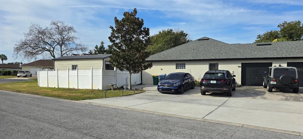 For Sale: $495,000 (3 beds, 2 baths, 2292 Square Feet)