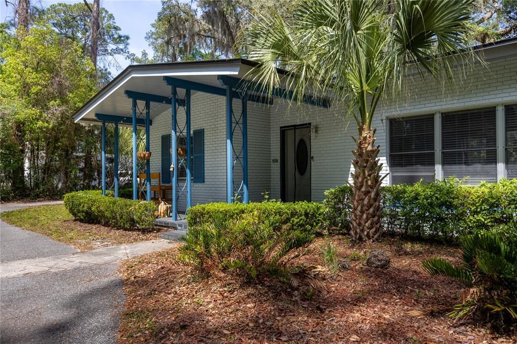 Activo con contrato: $520,000 (3 camas, 3 baños, 1888 Pies cuadrados)