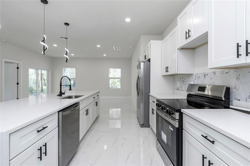 Active With Contract: $309,900 (4 beds, 3 baths, 1905 Square Feet)