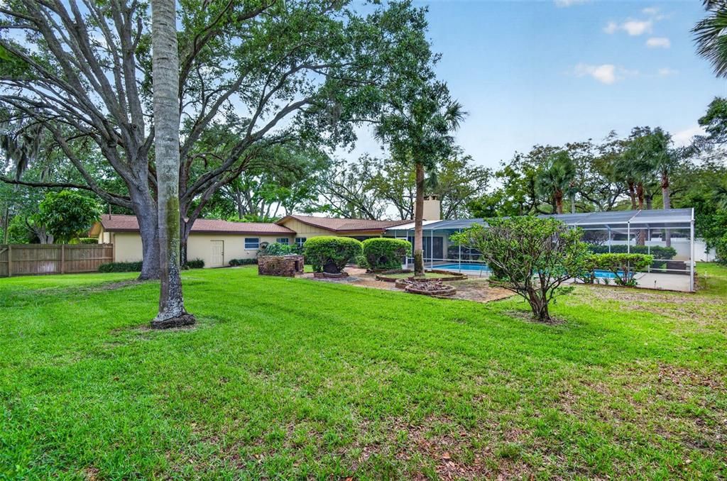 En Venta: $1,175,900 (3 camas, 3 baños, 2268 Pies cuadrados)