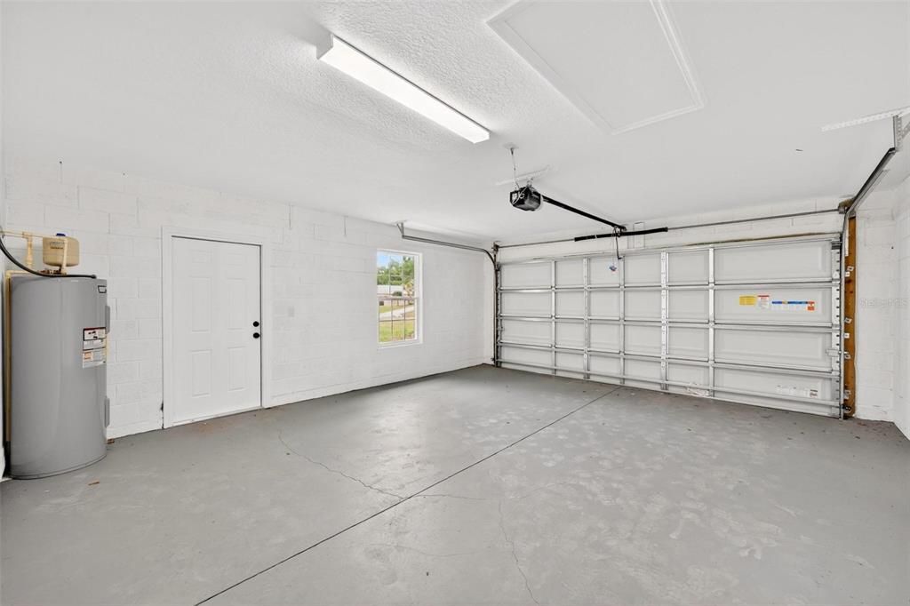 В аренду: $2,300 (4 спален, 2 ванн, 1620 Квадратных фут)