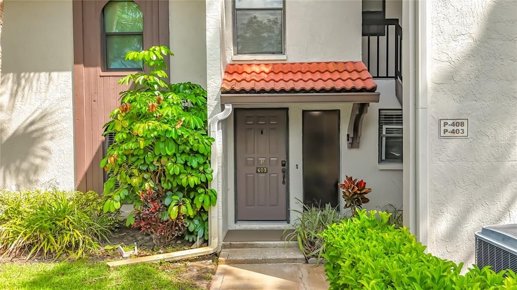 Active With Contract: $187,900 (2 beds, 2 baths, 1371 Square Feet)