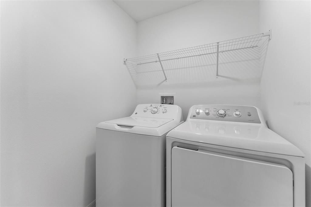For Rent: $2,100 (3 beds, 2 baths, 1634 Square Feet)