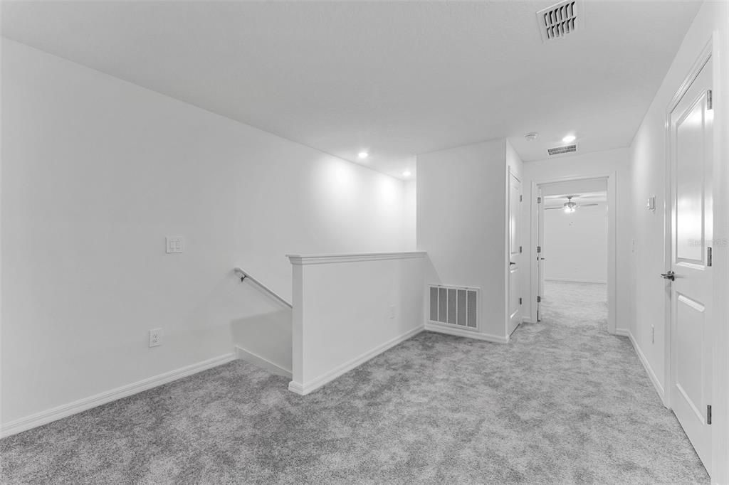 For Rent: $2,100 (3 beds, 2 baths, 1634 Square Feet)