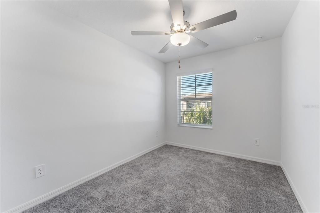 For Rent: $2,100 (3 beds, 2 baths, 1634 Square Feet)
