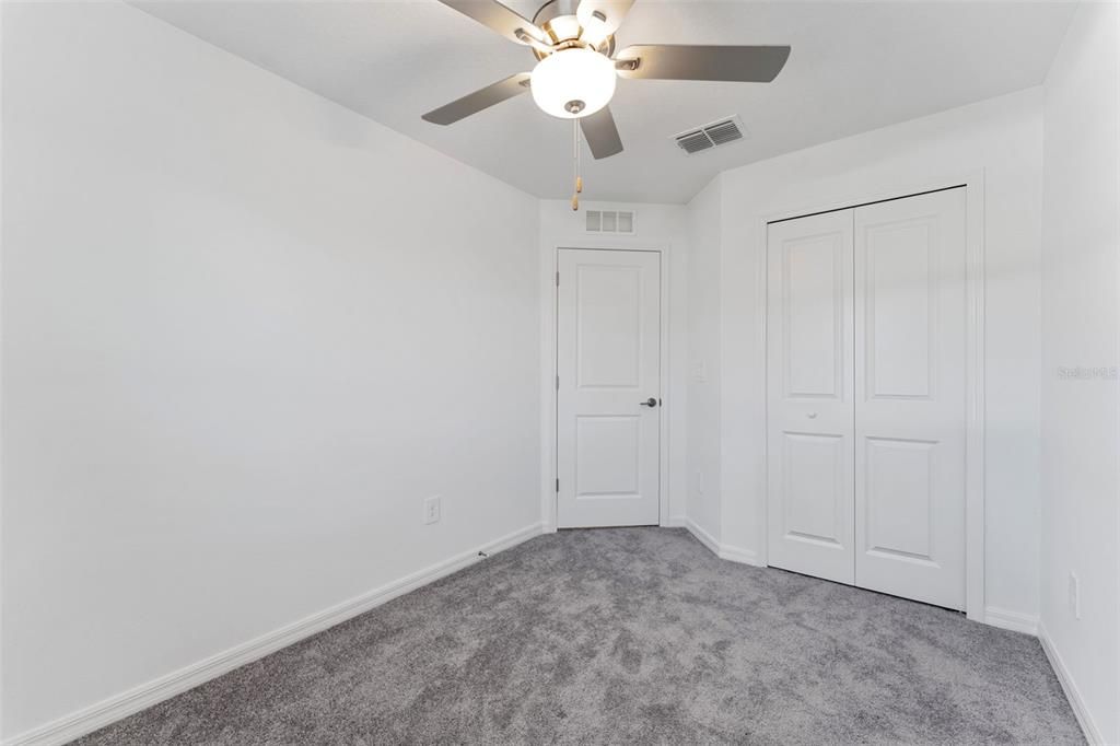 For Rent: $2,100 (3 beds, 2 baths, 1634 Square Feet)
