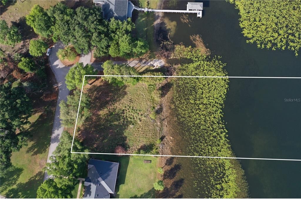 На продажу: $350,000 (2.07 acres)