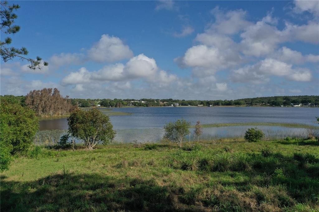 На продажу: $350,000 (2.07 acres)