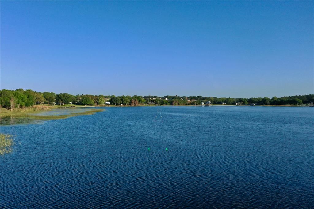 На продажу: $350,000 (2.07 acres)