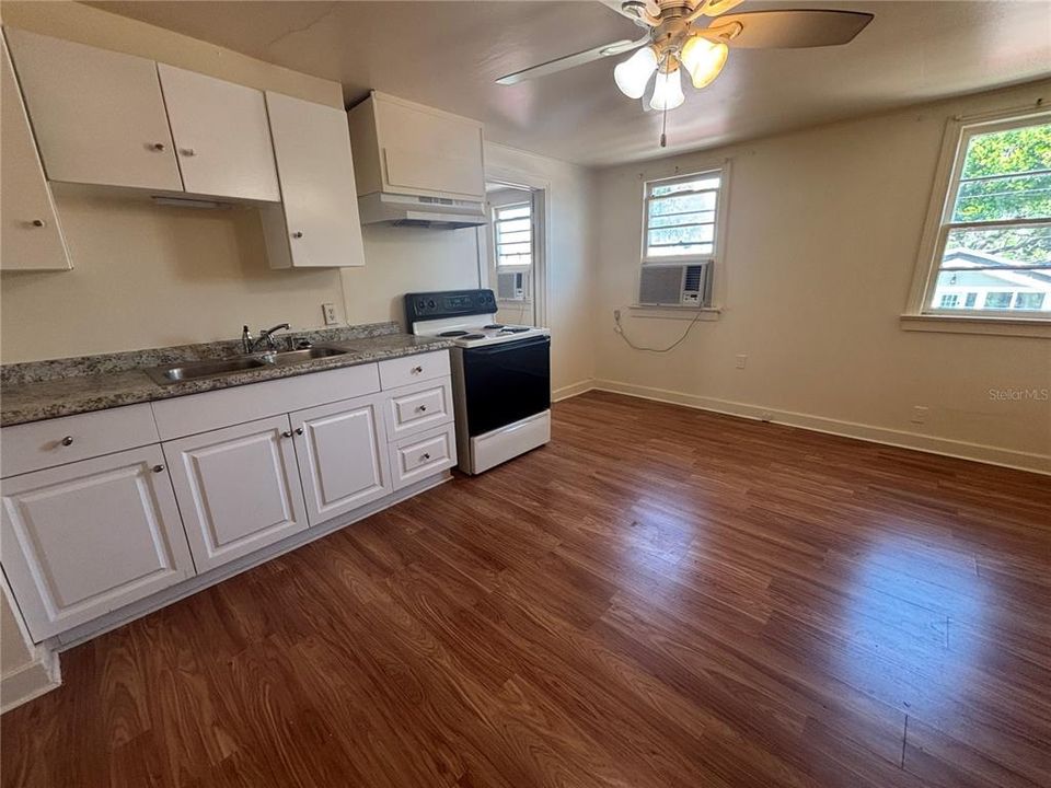 En Renta: $1,200 (1 camas, 1 baños, 400 Pies cuadrados)