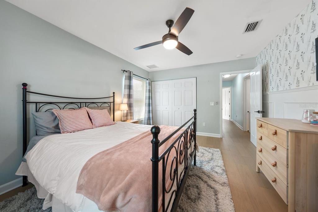 Active With Contract: $1,225,000 (3 beds, 2 baths, 2223 Square Feet)
