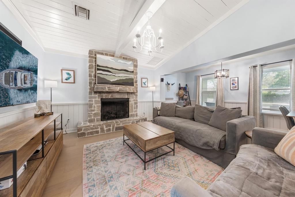 Active With Contract: $1,225,000 (3 beds, 2 baths, 2223 Square Feet)