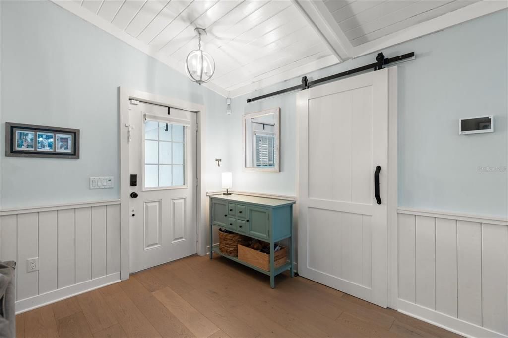 Active With Contract: $1,225,000 (3 beds, 2 baths, 2223 Square Feet)