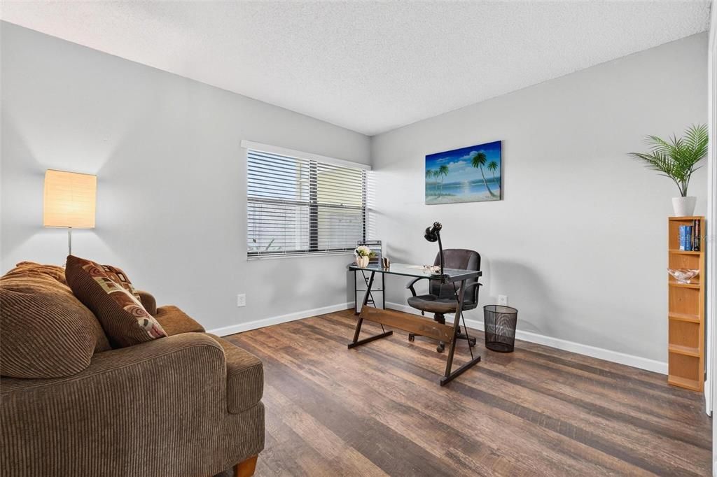 En Venta: $175,000 (2 camas, 1 baños, 880 Pies cuadrados)