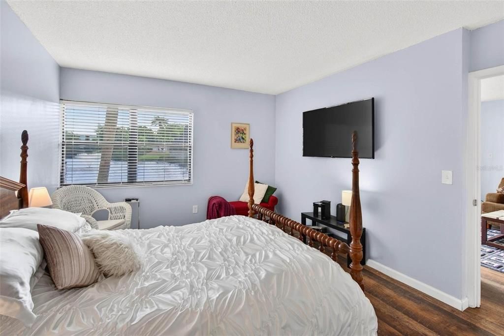 En Venta: $175,000 (2 camas, 1 baños, 880 Pies cuadrados)