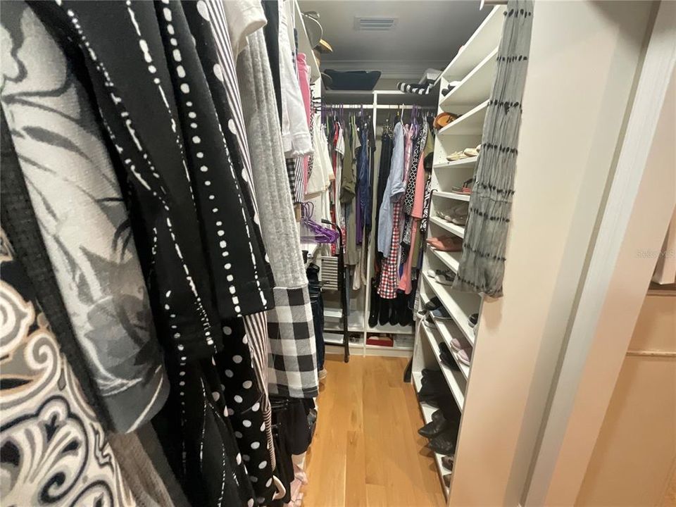 En Venta: $1,899,900 (2 camas, 2 baños, 1768 Pies cuadrados)