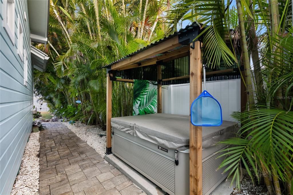 En Venta: $1,899,900 (2 camas, 2 baños, 1768 Pies cuadrados)