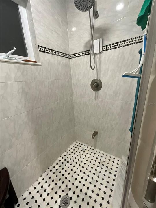 En Venta: $1,899,900 (2 camas, 2 baños, 1768 Pies cuadrados)