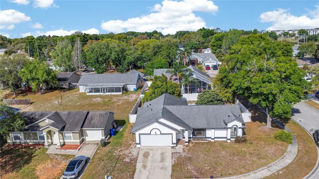 На продажу: $389,990 (3 спален, 2 ванн, 1626 Квадратных фут)