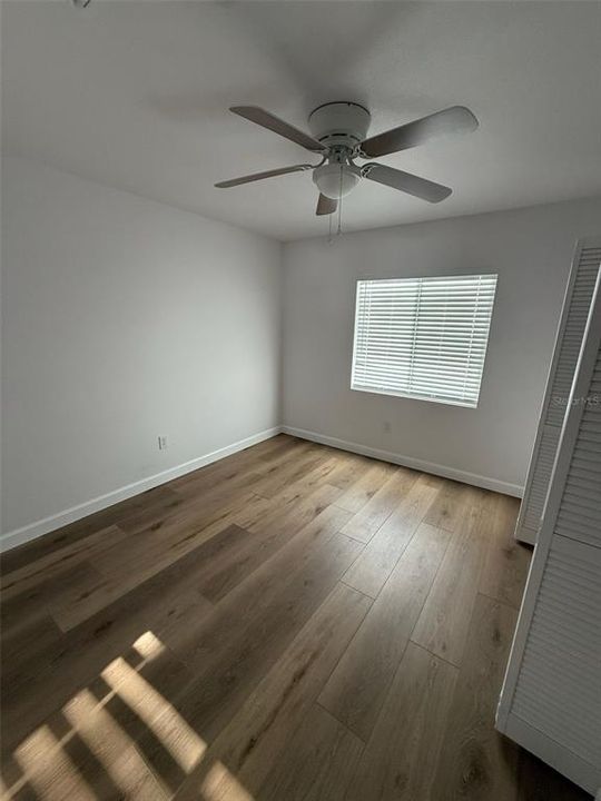 Activo con contrato: $325,000 (3 camas, 2 baños, 1367 Pies cuadrados)