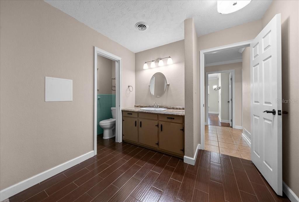 На продажу: $625,000 (3 спален, 3 ванн, 2478 Квадратных фут)