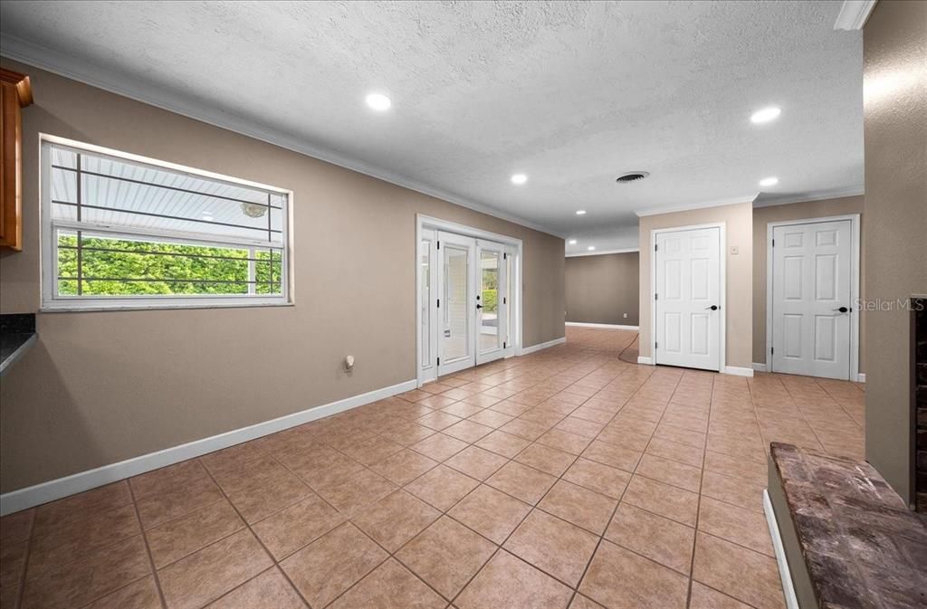 На продажу: $625,000 (3 спален, 3 ванн, 2478 Квадратных фут)