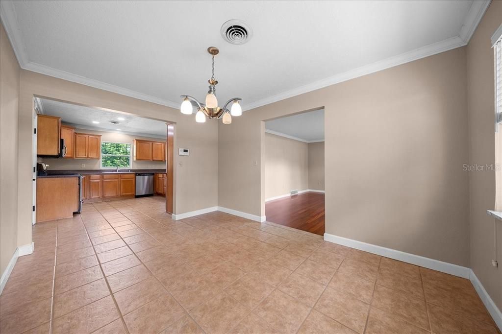 На продажу: $625,000 (3 спален, 3 ванн, 2478 Квадратных фут)