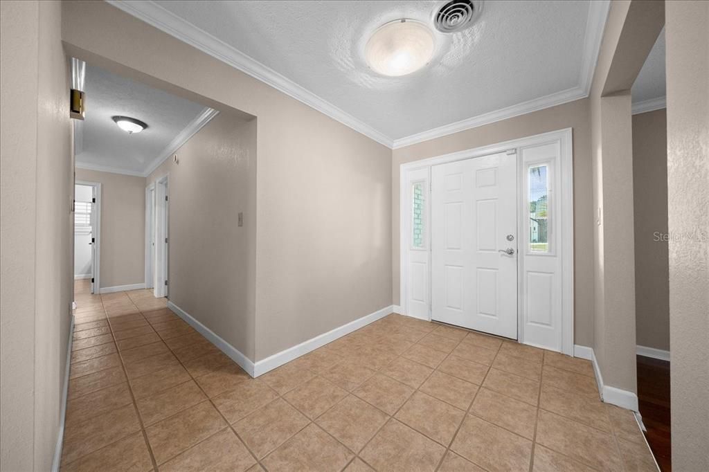 На продажу: $625,000 (3 спален, 3 ванн, 2478 Квадратных фут)