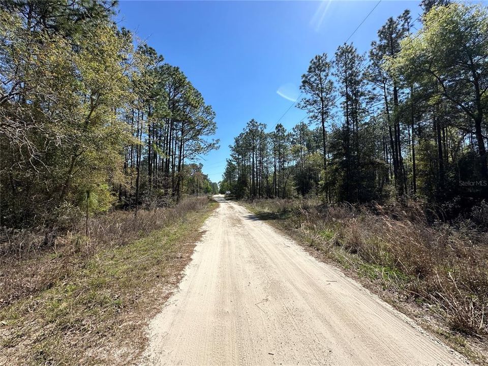 На продажу: $38,900 (0.46 acres)