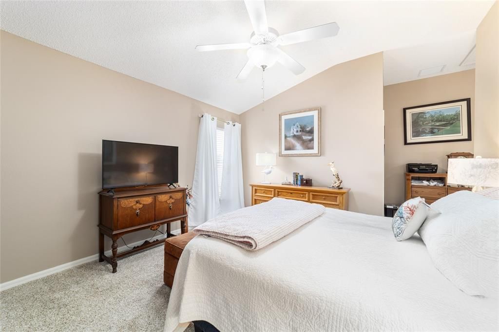 En Venta: $479,000 (3 camas, 2 baños, 2048 Pies cuadrados)