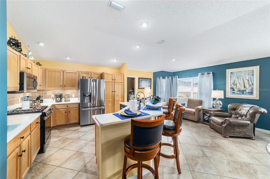 En Venta: $479,000 (3 camas, 2 baños, 2048 Pies cuadrados)
