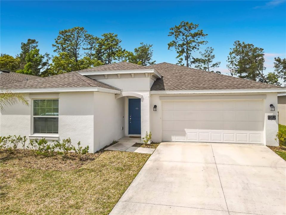 For Sale: $379,999 (4 beds, 2 baths, 1950 Square Feet)