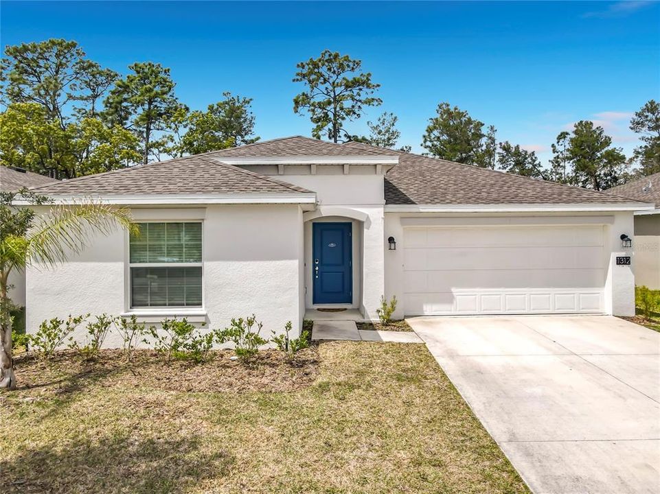 For Sale: $379,999 (4 beds, 2 baths, 1950 Square Feet)